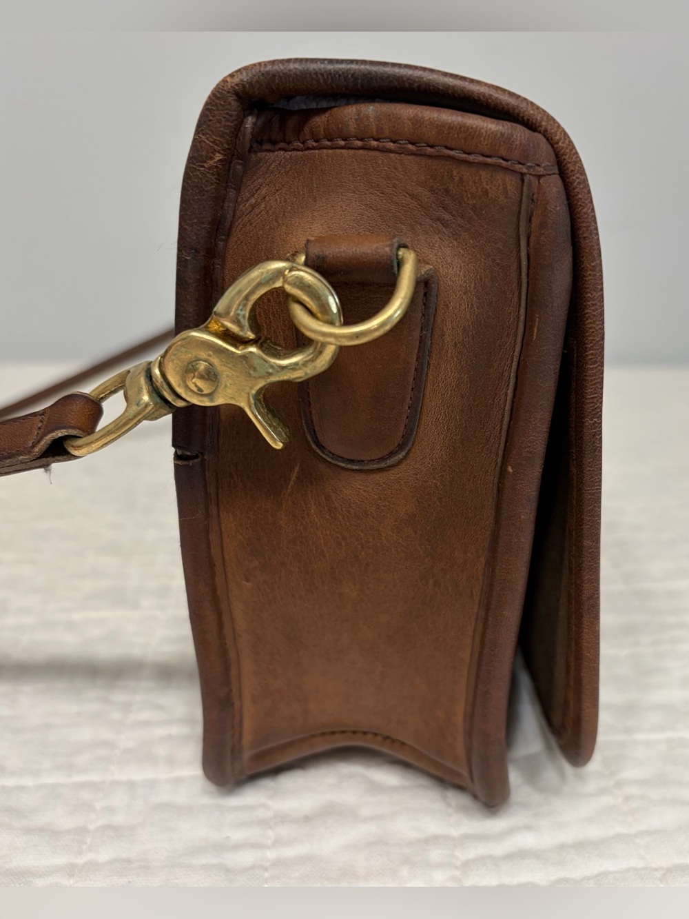 Vintage Coach Pocket Purse (#9755) Pre-1970s Mahogany Leather w/ Brass Turnlock - Picture 8 of 16